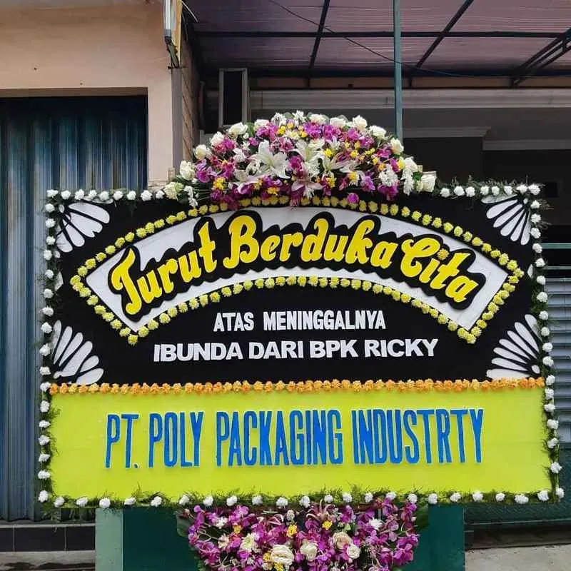 Bunga Karangan Papan